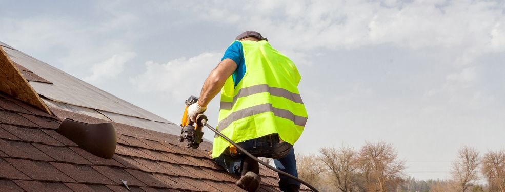 Choosing Wisely: How to Hire a Roofing Contractor You Can Trust